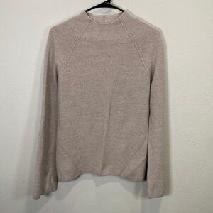 Banana Republic chase cut out merino wool sweater beige